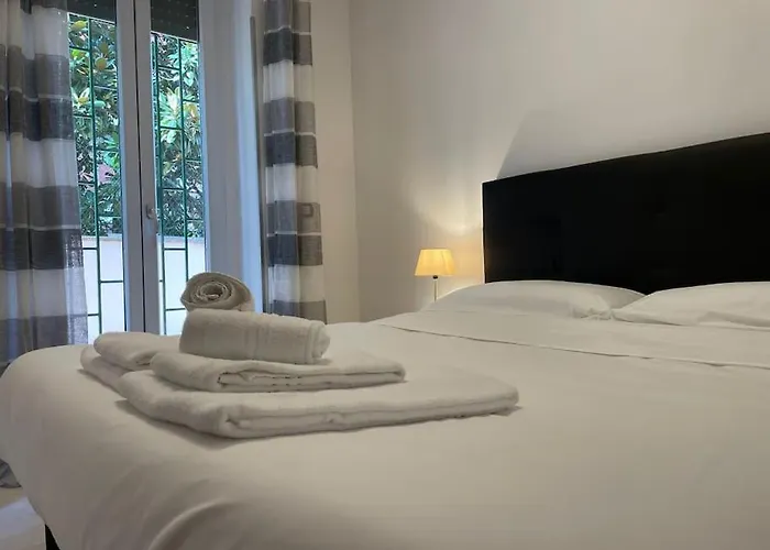 Spacious And Bright *
