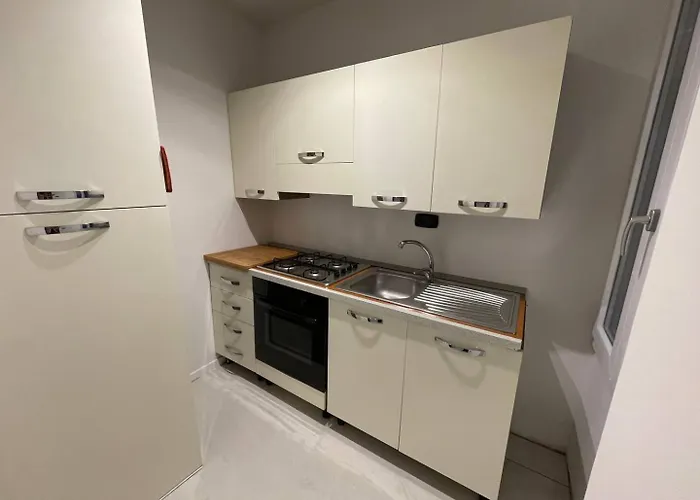 Spacious And Bright *